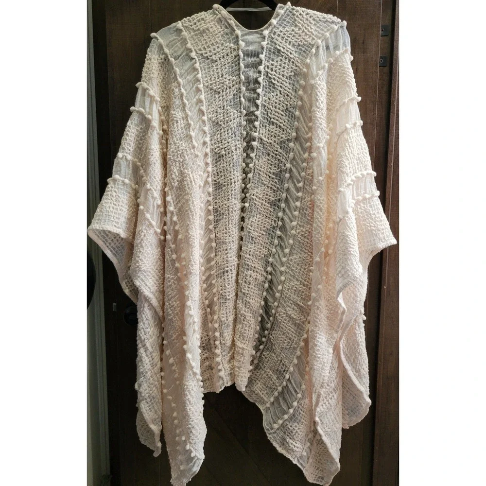 Sonoma Goods For Life Cream Pom Pom Textured Kimono Wrap Cover Up One Size